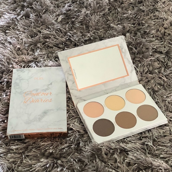 Pur Other - 🎁 NEW- PUR contour diaries pallet